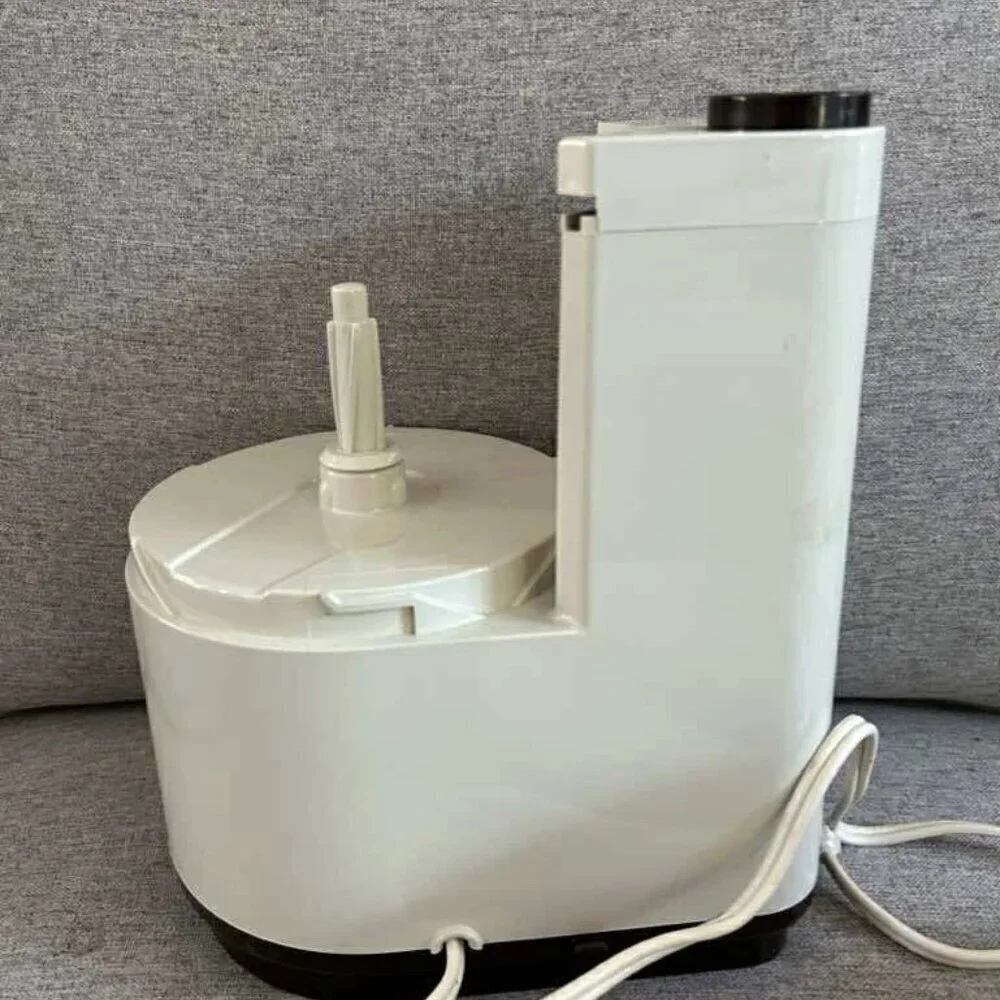 Regal La Marchine I Food Processor * For parts - Picture 3 of 8